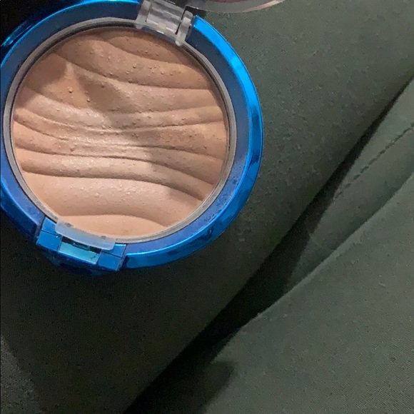 Physicians formula bronzer - Picture 2 of 2